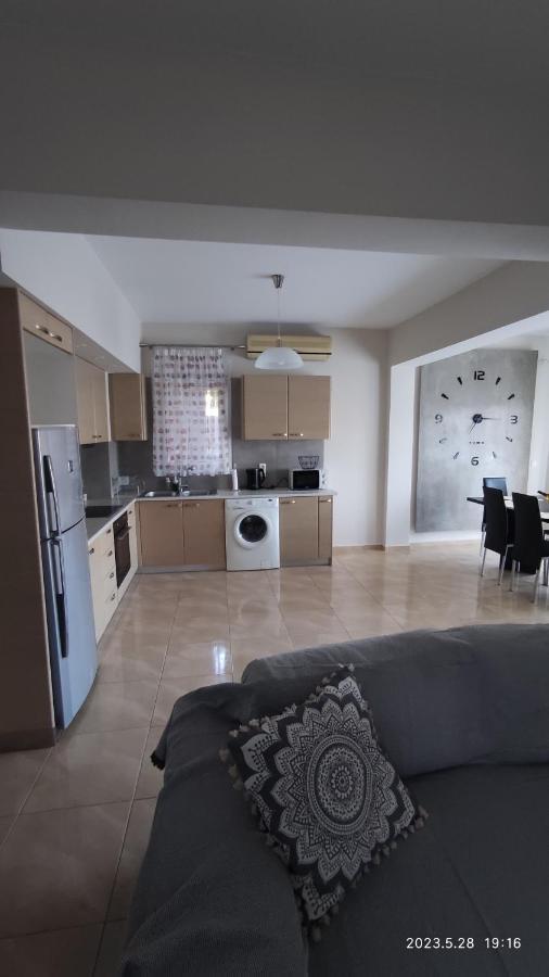Urbi Garden Διαμέρισμα Αρτέμιδα Εξωτερικό φωτογραφία